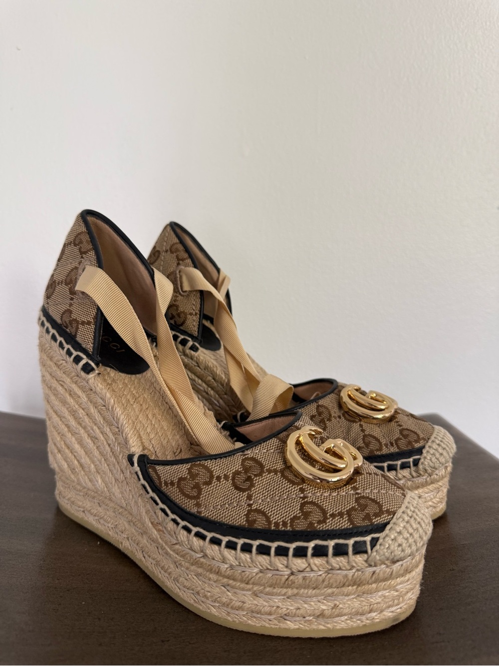 Gucci Beige Monogram Espadrille Wedge Sandals with Gold Logo - Picture 4 of 13